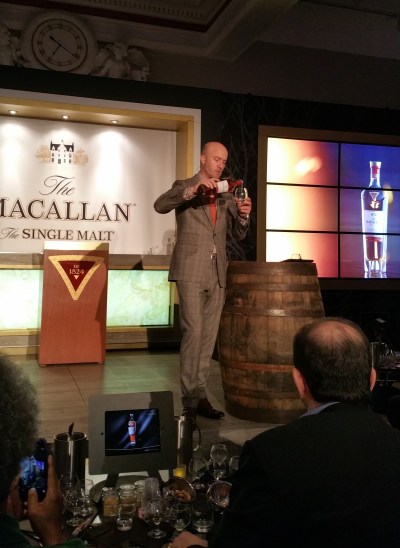 20151027_192115 - EDIT