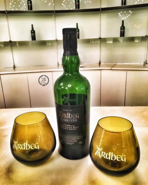 13744287_1045018548917884_137856114